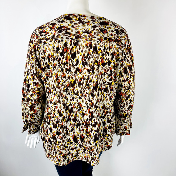 Valerie Stevens Womans Sz 2X Plus Blouse Brown Long Sleeve V Neck Animal - Picture 7 of 9